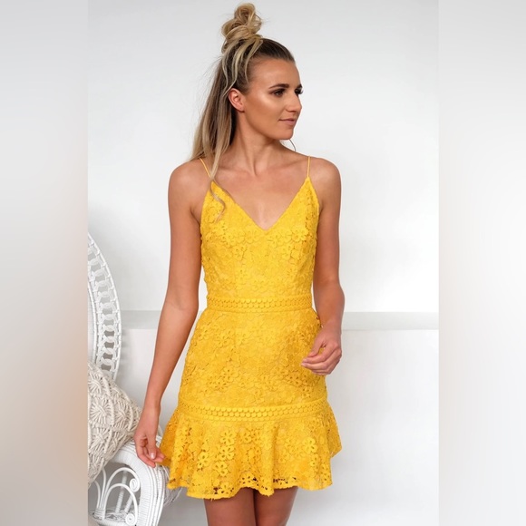 Keepsake Utopia Lace mini dress - Picture 3 of 10